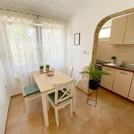 Apartments Centurio Pula Exterior photo