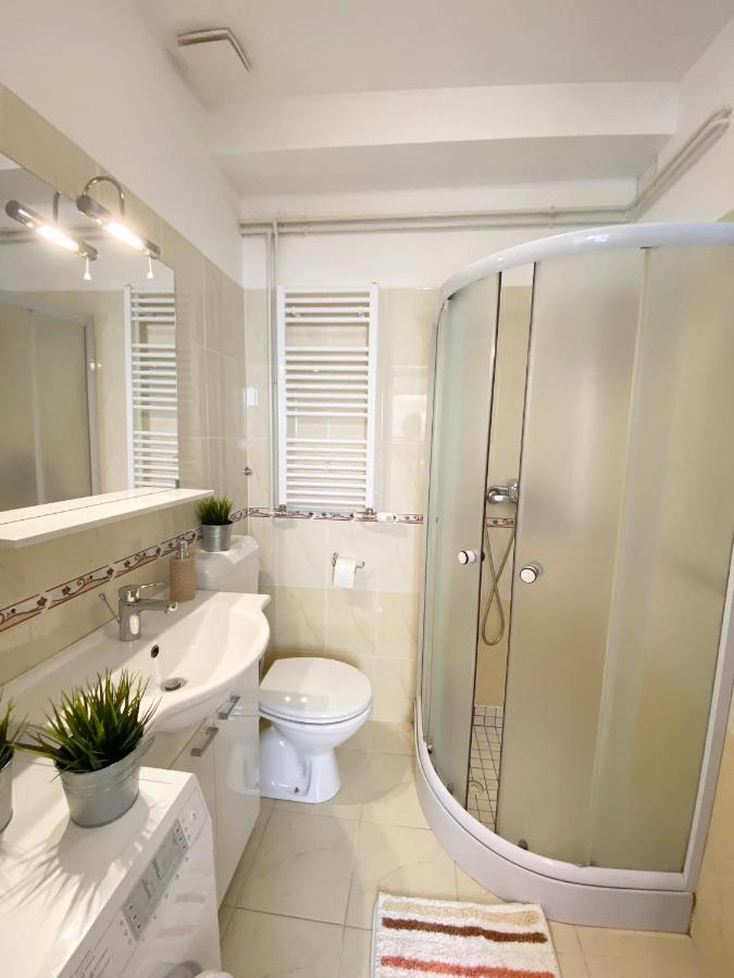 Centurio Apartment *