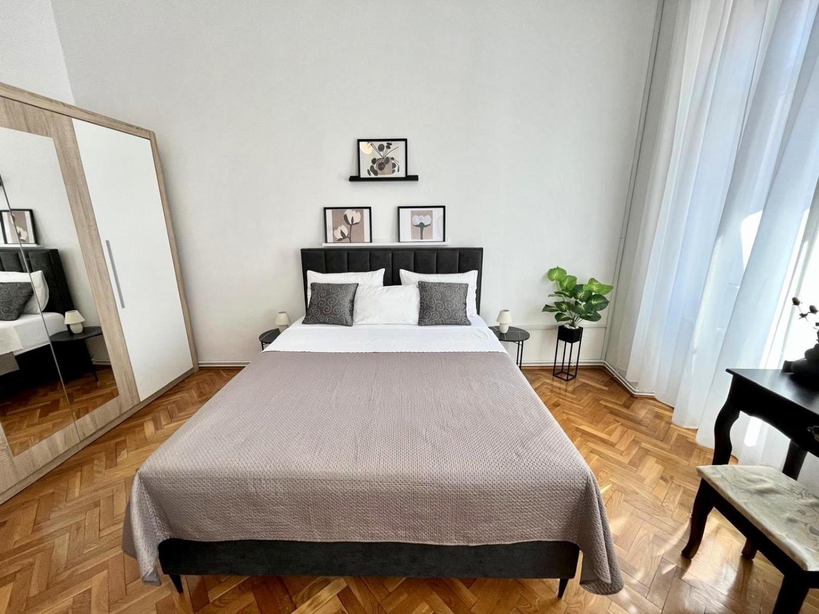 Centurio Apartman *